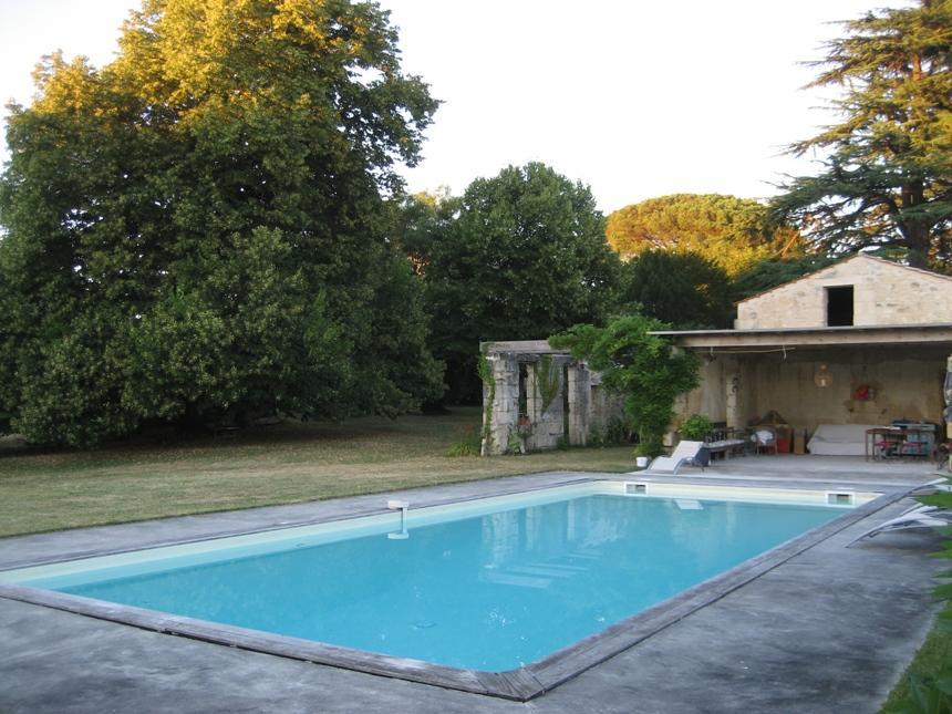 La Maison De PradierPugnac エクステリア 写真